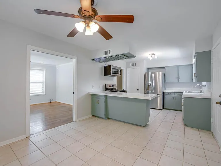 2140 Springhill St — Photo 13