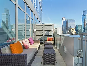 Rented by R New York