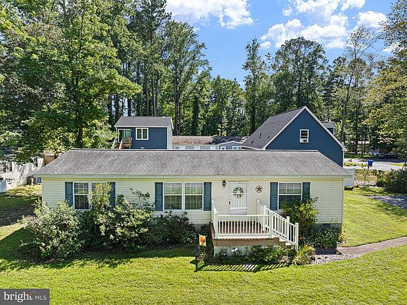 4th image of 37202 Alabama Dr