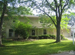 5847 Monarch Dr, Fort Wayne, IN 46815