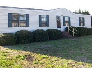106 Cedar Ridge Trl, Elm City, NC 27822