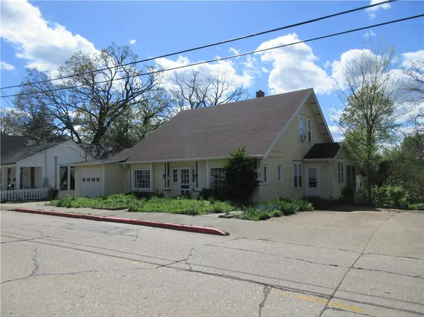 14 Washington St, Eureka Springs, AR 72632