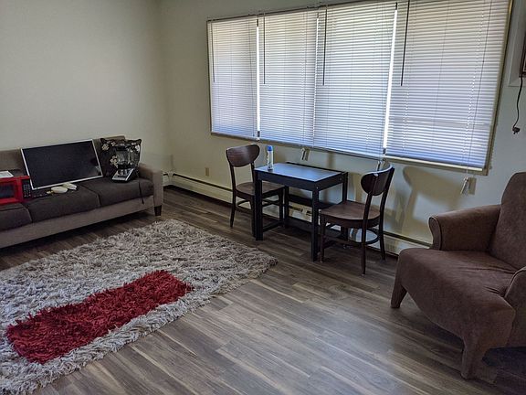 4th image of 2714 Wayne Ave APT 12
