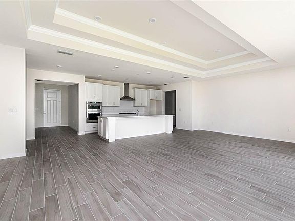 5th image of 2711 River Creek Ln
