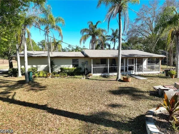 10921 Shirley Ln, North Fort Myers, FL 33917