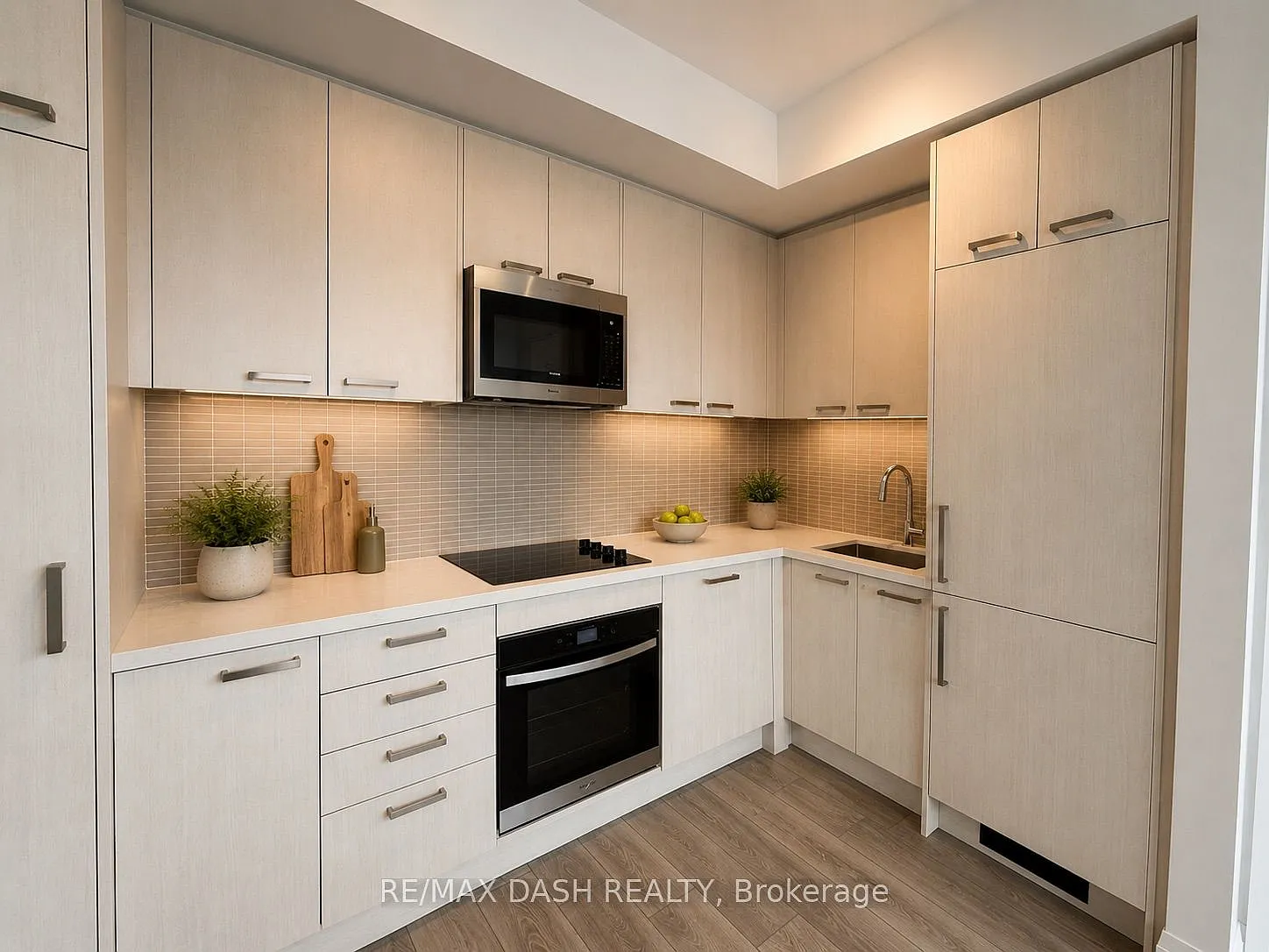 2 bed, $3,275 — Photo 4