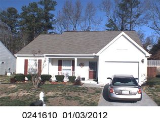 5301 Mallard Grove Dr, Raleigh, NC 27616