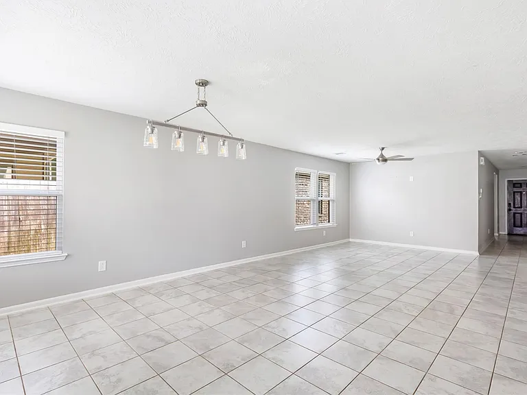 20805 Langworth Pl — Photo 20