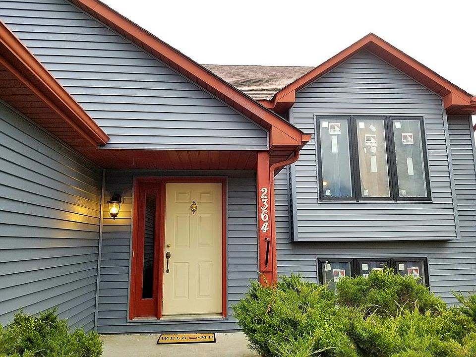 2nd image of 2364 Eldridge Ave E