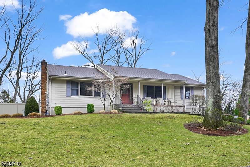 1st image of 188 Hilltop Ct
