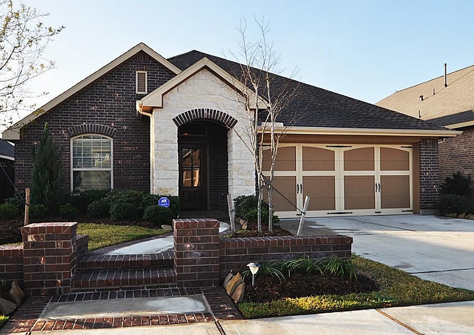 1st image of 17119 Williams Oak Dr