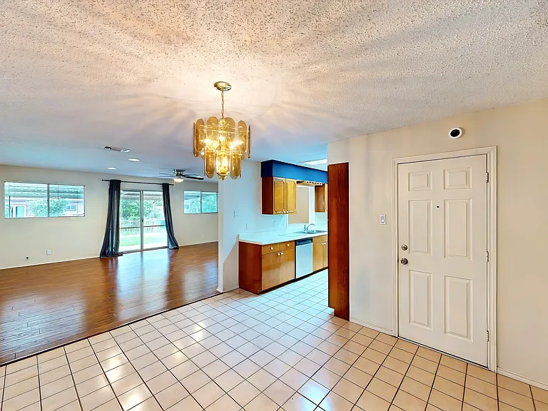 5058 Galahad Dr — Photo 9