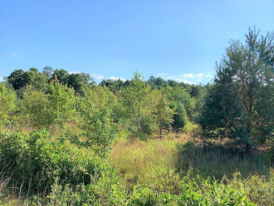 187 Meadow St, Carver, MA 02330 Zillow