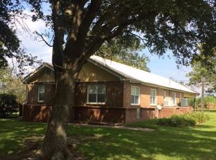 4205 Pesson Rd, New Iberia, LA 70560