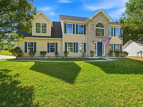 4270 Big Horn Pass, Douglasville, GA 30135