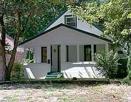 1st image of 4728 N Rosslyn Ave