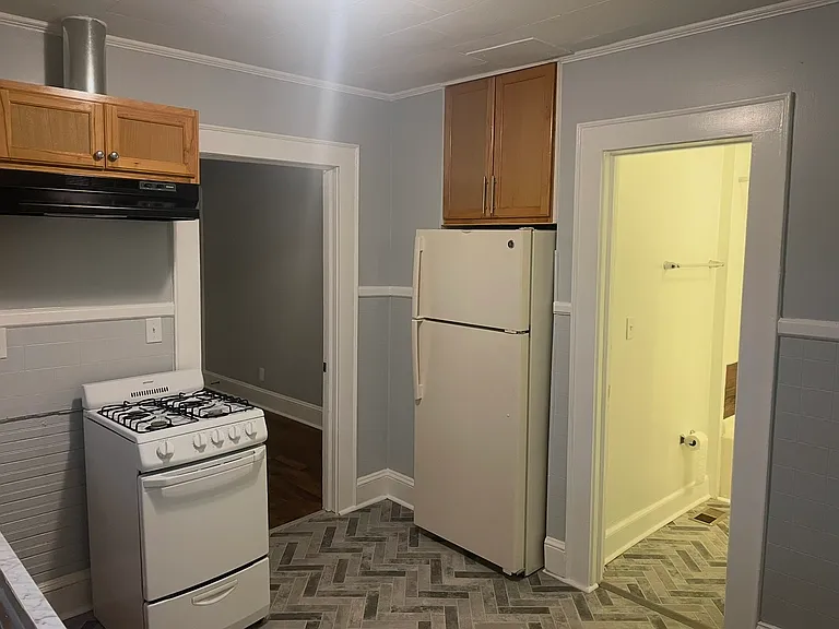 307 Georgia Ave #A — Photo 5