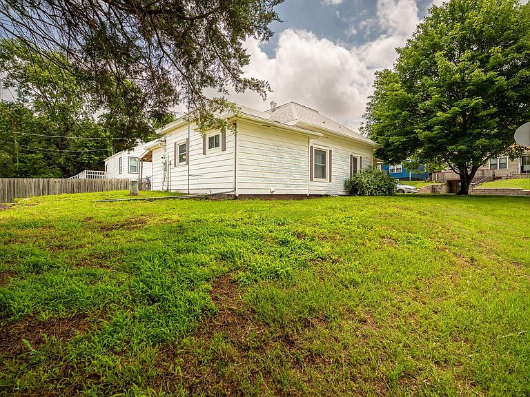 Listing photo 4