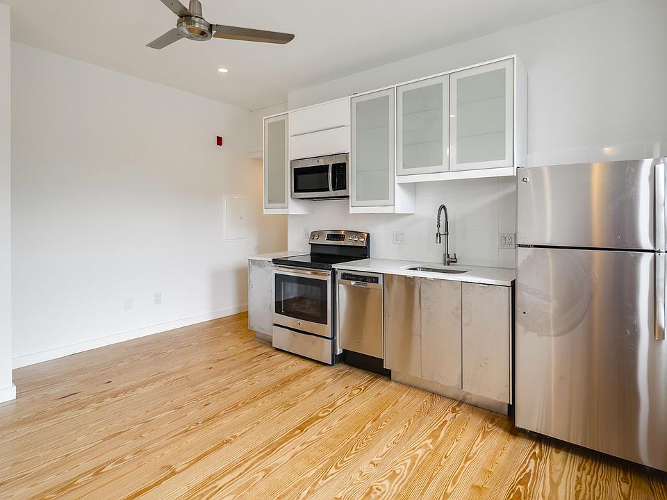 1st image of 1924 E Dauphin St #3R