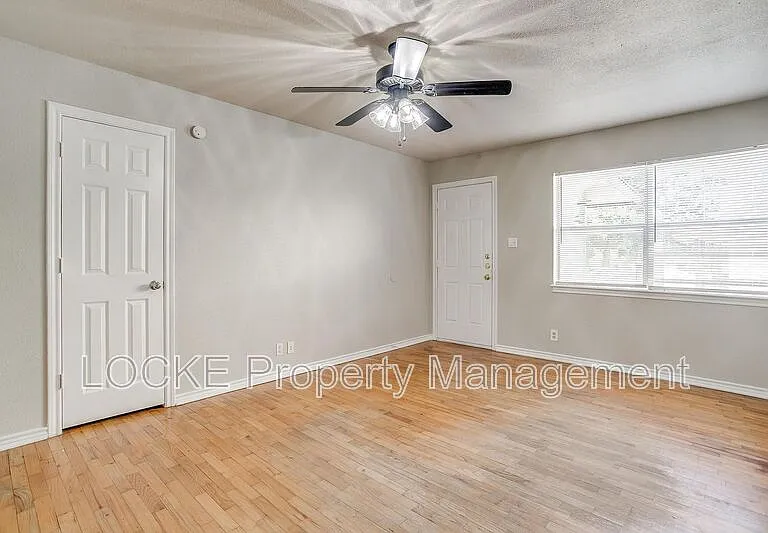 3419 S University Dr #B — Photo 15