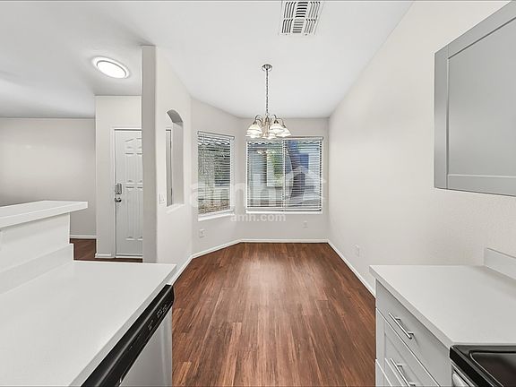 4th image of 16563 W Melvin St
