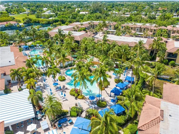 985 Sandpiper ST #I-206, NAPLES, FL 34102