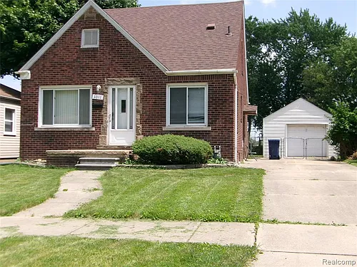 1011 Lafayette Blvd Photo 1
