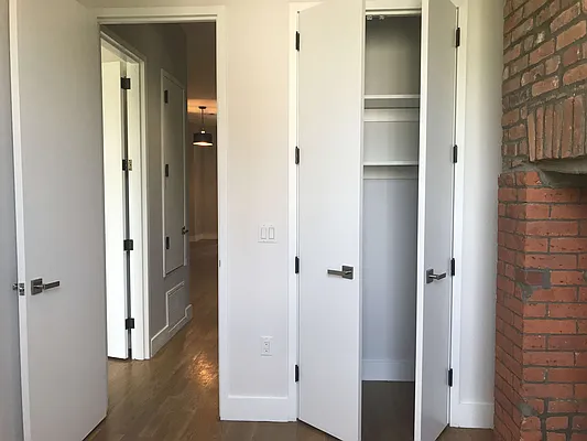 Rented by Lucky Apt Inc | media 34