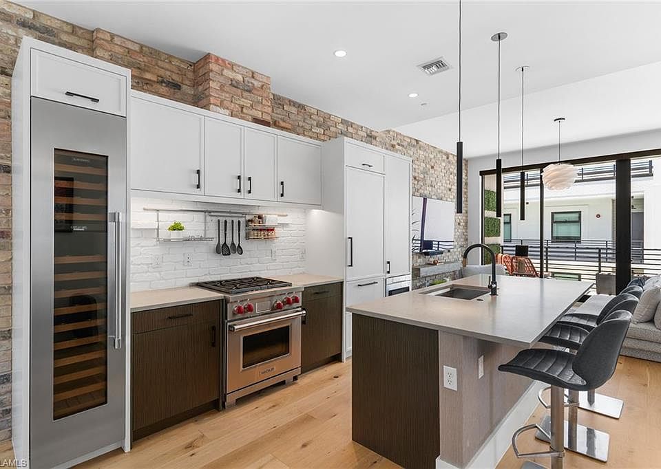 1st image of 850 Central AVE #311