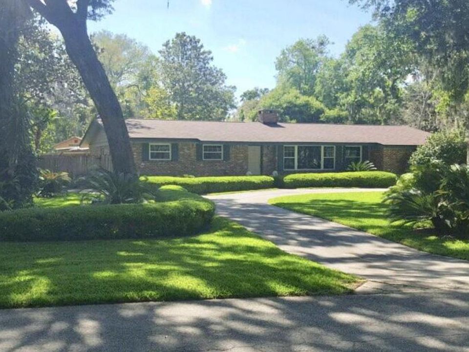 1st image of 2216 Ivylgail Dr E