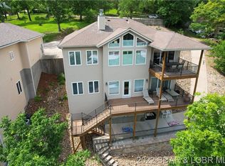51 Arrowhead Beach Rd, Lake Ozark, MO 65049