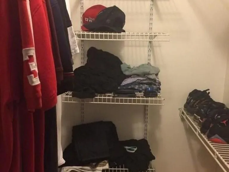 Courtesy light in closet