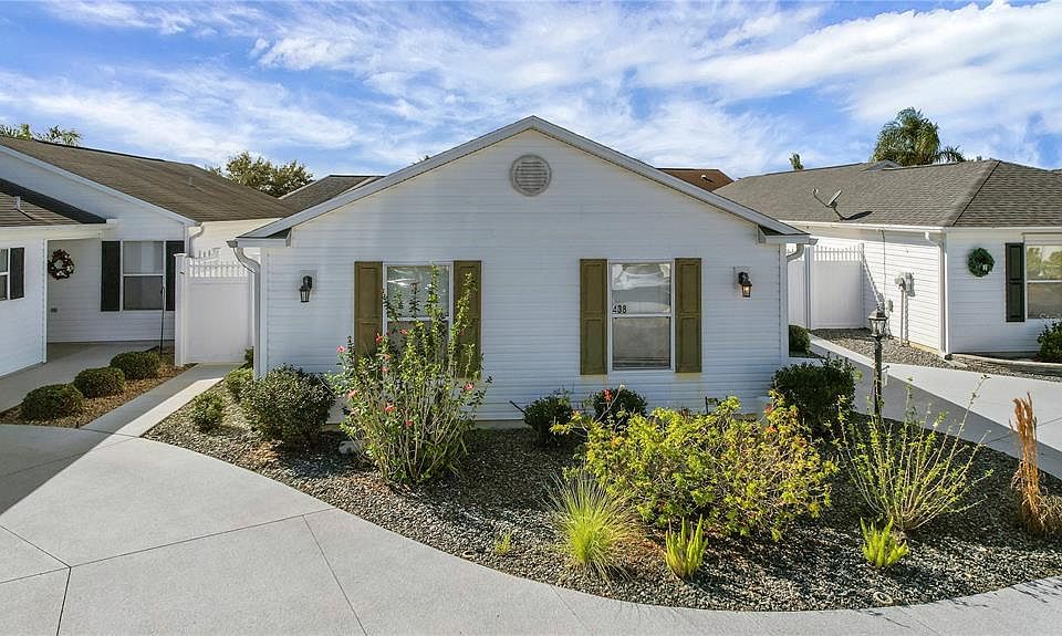 1st image of 438 Grovewood Pl
