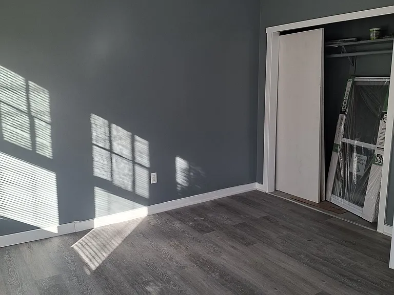 7 Main St #1 — Photo 10
