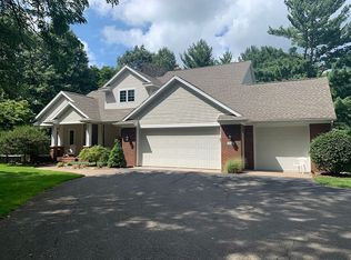 2769 52nd St SW, Wyoming, MI 49519