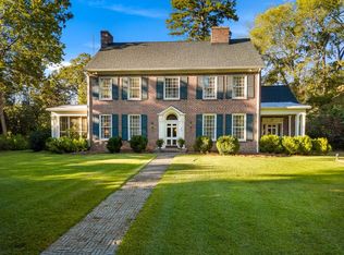 523 Creswell Ave E, Greenwood, SC 29646