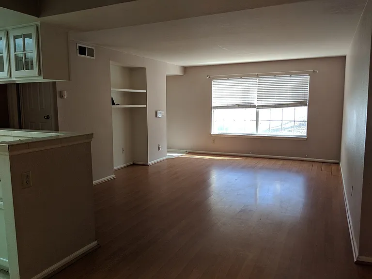 9160 E Arbor Cir #C — Photo 2