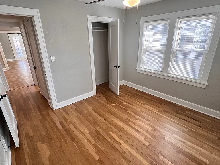 1809 W 41st St #2E — Photo 12