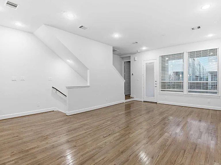 2733 Eado Edge Ct — Photo 15