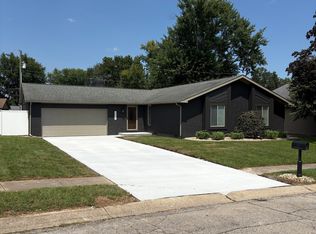 4520 Posthorn Ct, Columbus, IN 47203