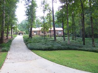 5439 Oxbow Rd, Smoke Rise, GA 30087