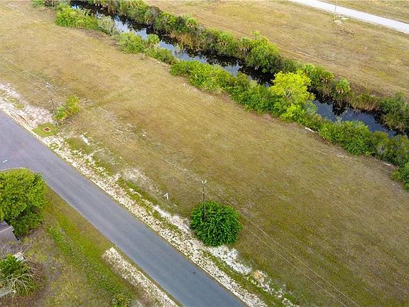 4th image of 1304 SW 4th Ln Lot 59