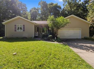 13612 Thompson Rd, Vermilion, OH 44089