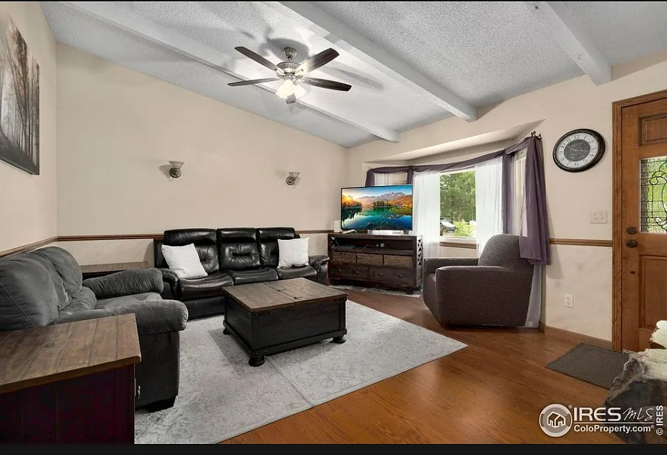 4 bed, 2648 sqft, $3,000 — Photo 4