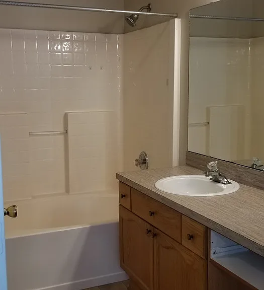 1108 Hidden Cove Cir S — Photo 4