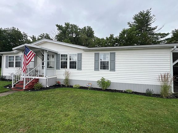 2nd image of 34 Breesport Rd