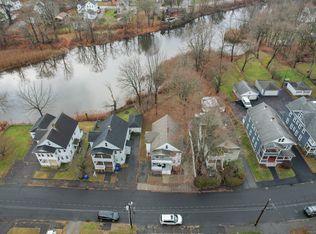 29 Berry St, Torrington, CT 06790