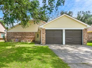 420 Drury Ln, Slidell, LA 70460