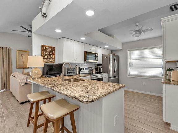 5th image of 26075 SALONIKA LANE
