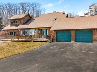 9402 S West Bay Shore Dr, Traverse City, MI 49684